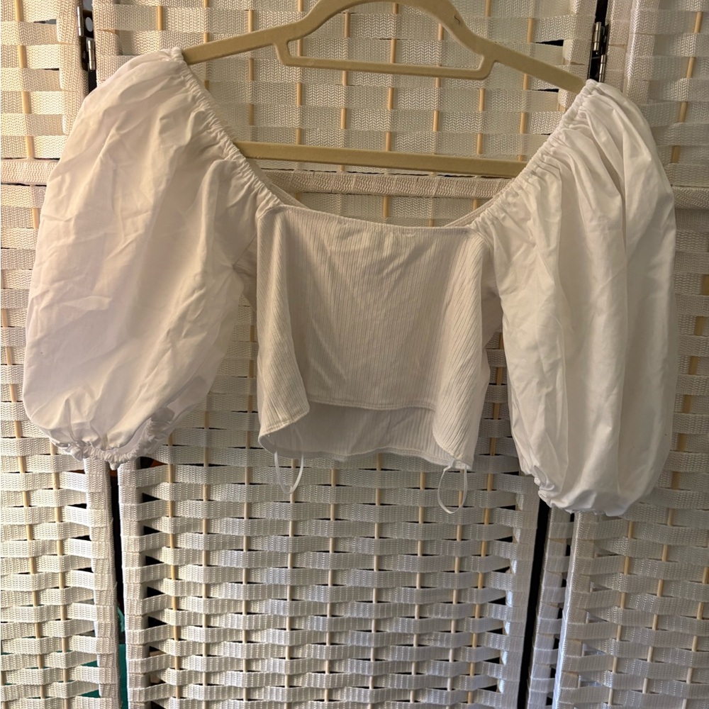Abercrombie & Fitch White Puff Sleeve Crop Blouse